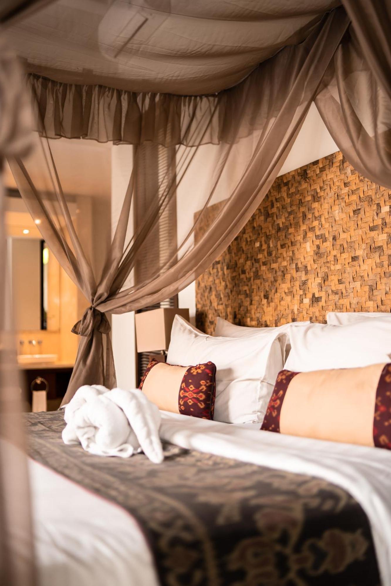 Mahagiri Villas & Spa Dreamland Улувату Экстерьер фото