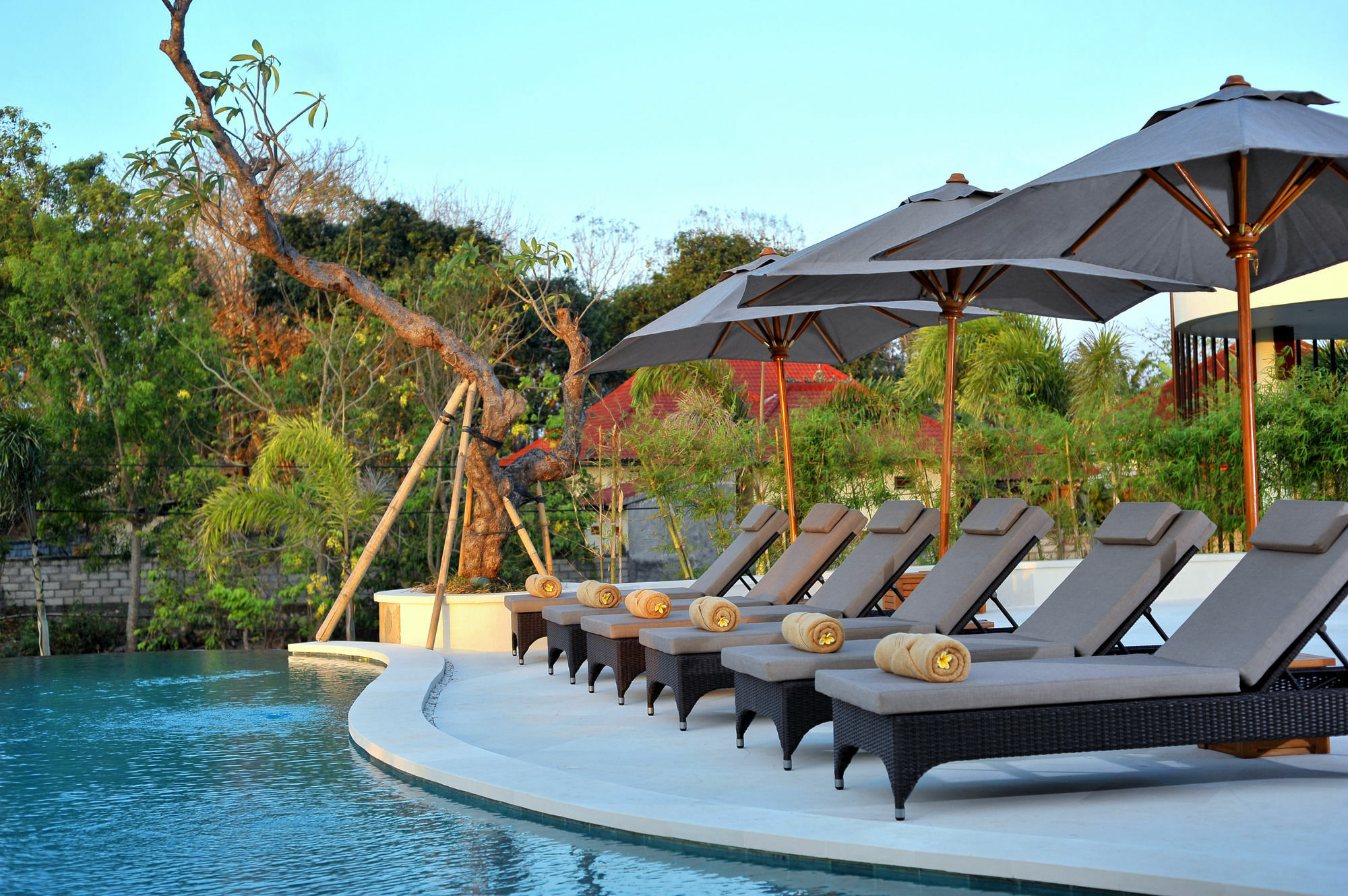 Mahagiri Villas & Spa Dreamland Улувату Экстерьер фото